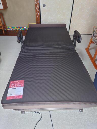 値下げ！　電動折りたたみベッド　シングルサイズ　直接お取り引き限定