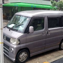 個人宅へ１日２０件程度の配送です。