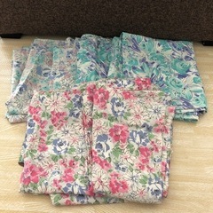 新品　花柄　生地　ポリエステル100%    6セット(各500円)