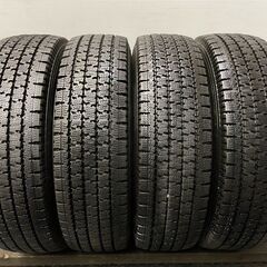 TOYO DELVEX 935 195/80R15 107/105N LT 15インチ スタッドレス 4本 2021年製 バリ溝 ハイエース キャラバン等　(TG748)クレジットカード QRコード決済可能