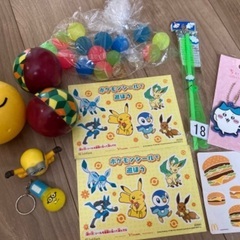 おもちゃ　キーホルダー　色鉛筆　同購入無料　