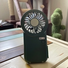 扇風機　手持ち　コンパクト　モバイルバッテリー