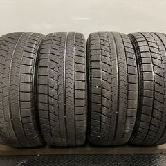 BS BLIZZAK VRX 215/55R17 17インチ スタッドレス 4本 2019年製 バリ溝 クラウンアスリート ヴェゼル ジューク等　(TB537)クレジットカード QRコード決済可能