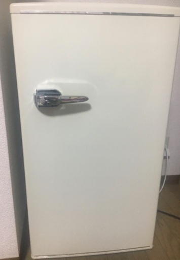 3000円　人気の　レトロ　デザイン　冷蔵庫　2019年製　１ドア冷蔵庫　85L