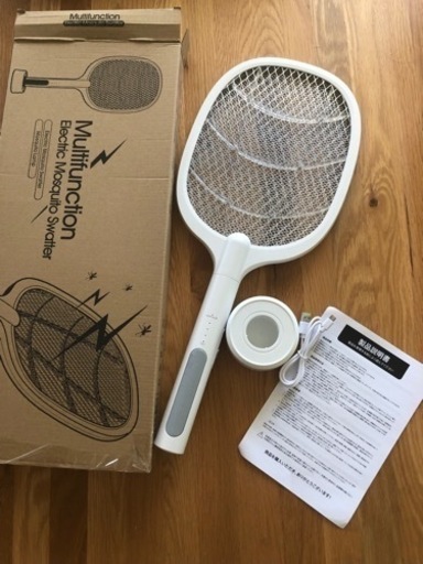 【新品】電撃殺虫器 電撃殺虫ラケット ハエたたき 蚊取り器 捕虫器  USB充電