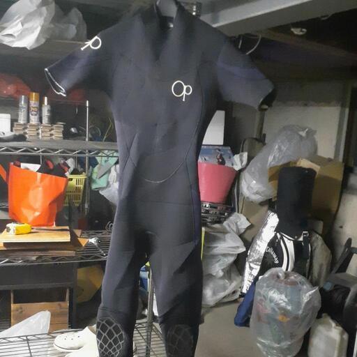 シーガルウェットスーツ