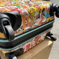 リラックマラッピングキャリーケース☆大きめサイズ！鍵はTSAロック🔐です！の画像