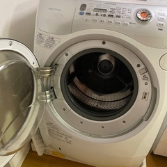 東芝 ドラム式洗濯機6Kg 2011年 ヒートポンプドラム ZABOON TW