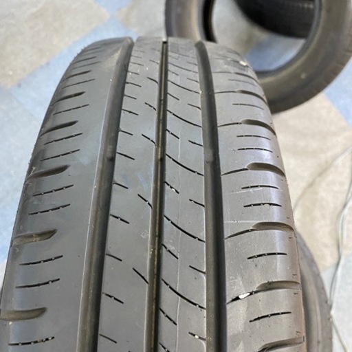 ダンロップは165/60r15