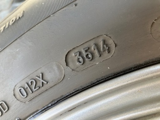 215/65R16ミシュランスタッドレス6部山