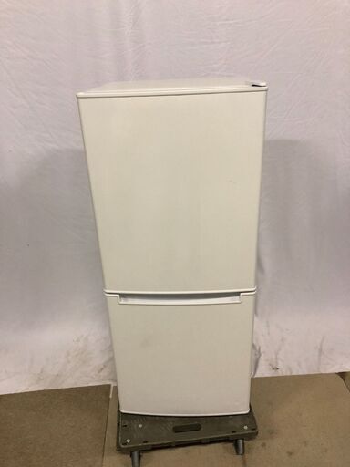 【ニトリ】グラシア 2ドア 冷凍冷蔵庫 106L NTR-106WH 8971541 2020年 耐熱天板100℃ 野菜用ケース付 高さ調整棚