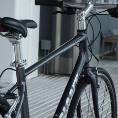 GIANT 「ジャイアント」 ESCAPE R3 2020年モデル クロスバイクの画像