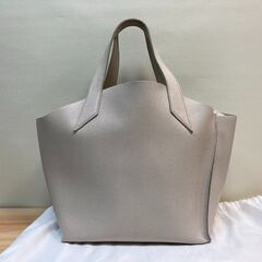 ✨🔔期間限定・特別価格🔔✨FURLA フルラ トートバッグ ベージュ レディースの画像