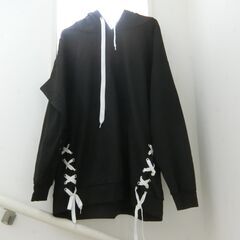 0円：黒のパーカー 編み込み 古着 3L 大きなサイズ レディース