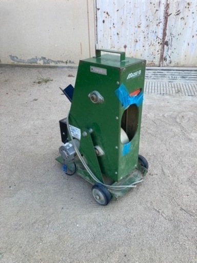 ピッチングマシン　パーフェクトコーチ