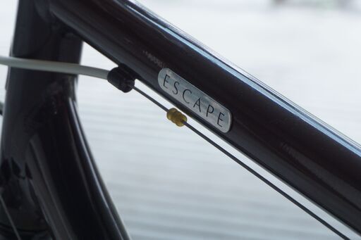 GIANT 「ジャイアント」 ESCAPE R3 2012年モデル クロスバイク