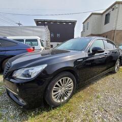 トヨタ　クラウン　ハイブリッド　美車　低走行の画像