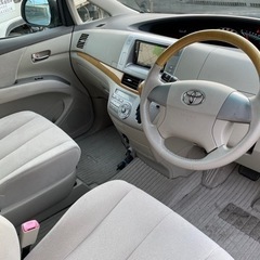 調子好調‼️‼️8万キロ台‼️車検2年付‼️38万円‼️エスティマ‼️の画像