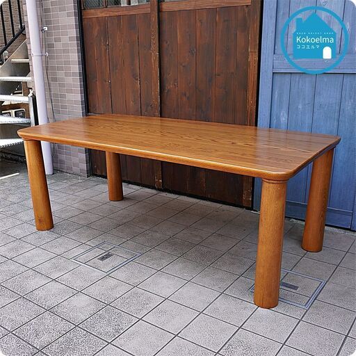 HYO Design(ヒョウデザイン)がACME(アクメ) INDUSTRIESの為にデザインしたオーク材 ダイニングテーブルです。存在感のある木製食卓は北欧スタイルや和モダンにもおススメ♪CE221