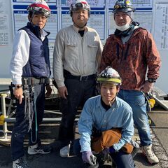 未経験者大募集！！　月給25万円以上！！　ガラス取付スタッフの画像
