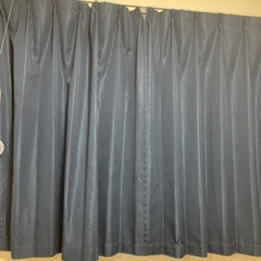 腰窓用カーテン