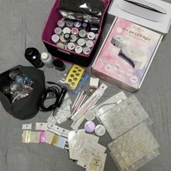 LEDライト、紫外線消毒器、ネイルパーツ等