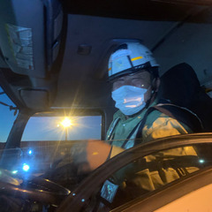 路面清掃車(4tトラック) 運転手募集 月給25万〜30万 業界の登竜門の画像