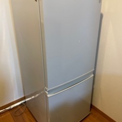 SHARP冷蔵庫　2ドアの画像
