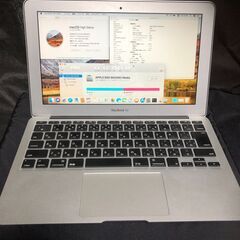 「MacBook Air 11インチ Mid 2011」 MacOS(High Sierra)とWin10 Pro(Office2010もインストール済)の選択起動可能　約1キロの小型軽量薄型モバイルノートPC / Core i7(デュアルコア・1.8GHz） / SSD-256GB / メモリーは４GB / Webカメラ / Bluetooth / 無線LAN / バッテリー使用可能(充放電回数は56回/状態：正常) 中古美品