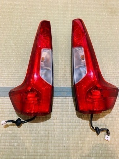 デイズ　/ DBA-B21W ノーマル用　テールランプ