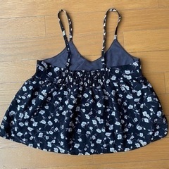 MAJESTICLEGON  花柄のキャミの画像