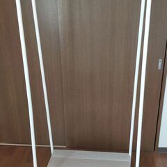 【自宅まで引き取りに来て下さる方限定】アイリスオーヤマ ハンガー...