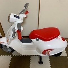 子供用おもちゃ　電動バイク