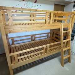 2段ベッドの画像