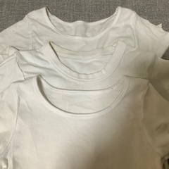 商談中19. ユニクロ　グンゼ　半袖肌着　110サイズ