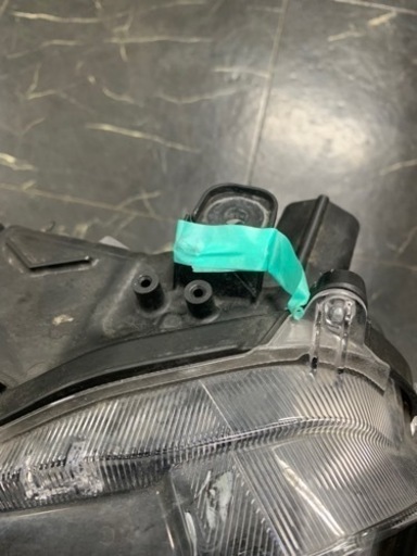 LA910S ダイハツタフト　純正左LEDヘッドランプ　