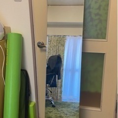ニトリ　スタンドミラー　姿見　飛散防止加工　スリム軽量の画像