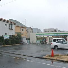 デイトナ製リフレクター付きナンバーフレームの画像