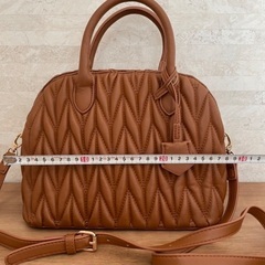 ハンドバッグ　皮　ブラウン　ノーブランド：タグなし　バッグの画像