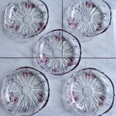 ガラス皿　SOGA 5枚セット　花　ピンク×紫の画像