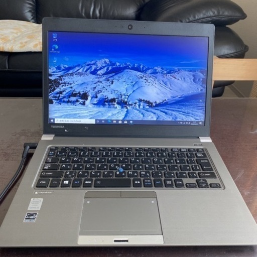 東芝 dynabook R63/p 破損有り