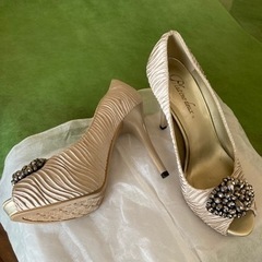 室内で短い時間使用しただけです。の画像