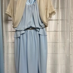 【結婚式などに】水色のドレス【無料】の画像