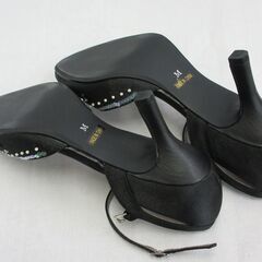 【未使用品】dressdeco  パーティー・フォーマルパンプスの画像