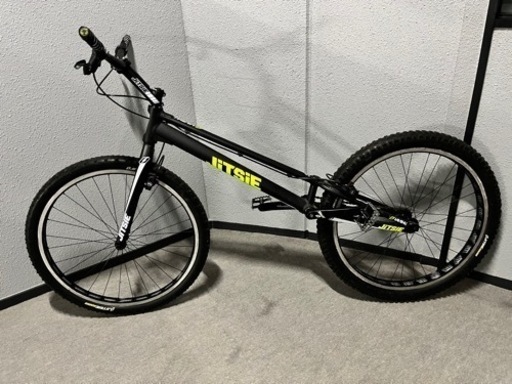 JITSIE - VARIAL 26 トライアル