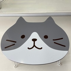 ふくふくにゃんこ　ミニテーブル
