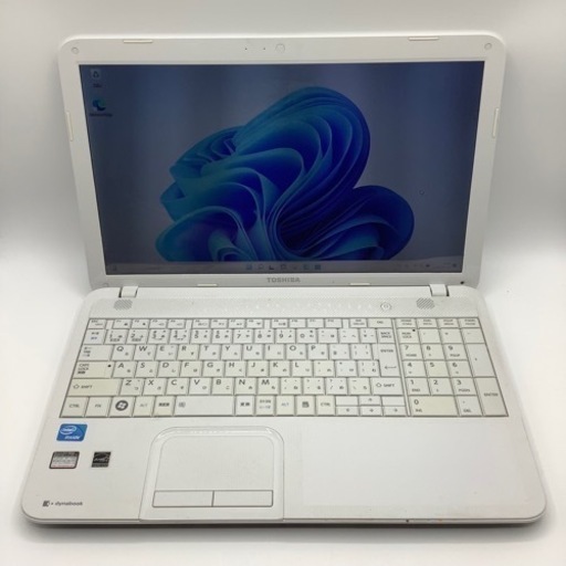 ノートパソコンdynabook:Windows11/office2021(B452:白)