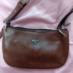 PRADA　　プラダ　希少　革のバック　　