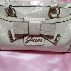 希少　ハワイ限定　　GUESS　guess　