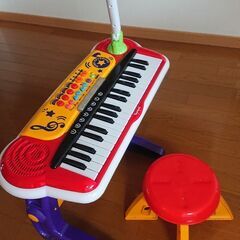 ピアノ・椅子セット